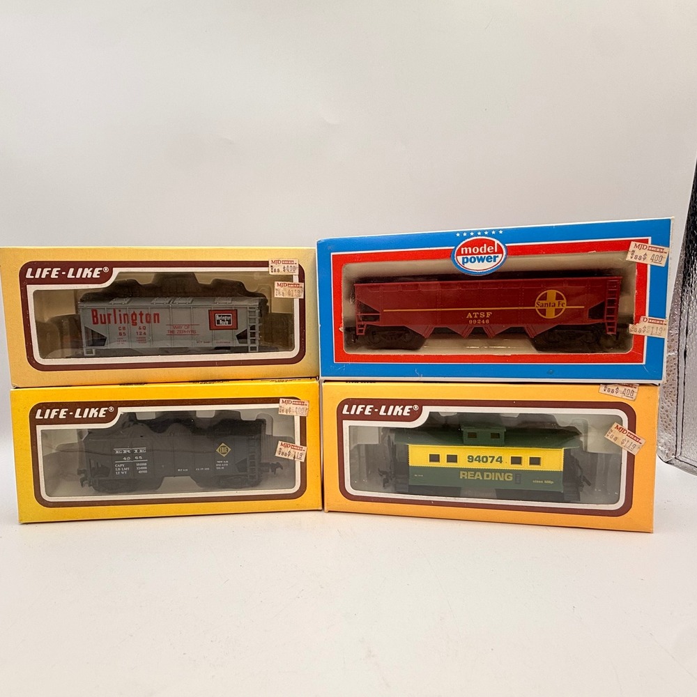 Life-Like Model Power HO Scale Train Lot Santa Fe Reading Erie BN 4 Cars NIB